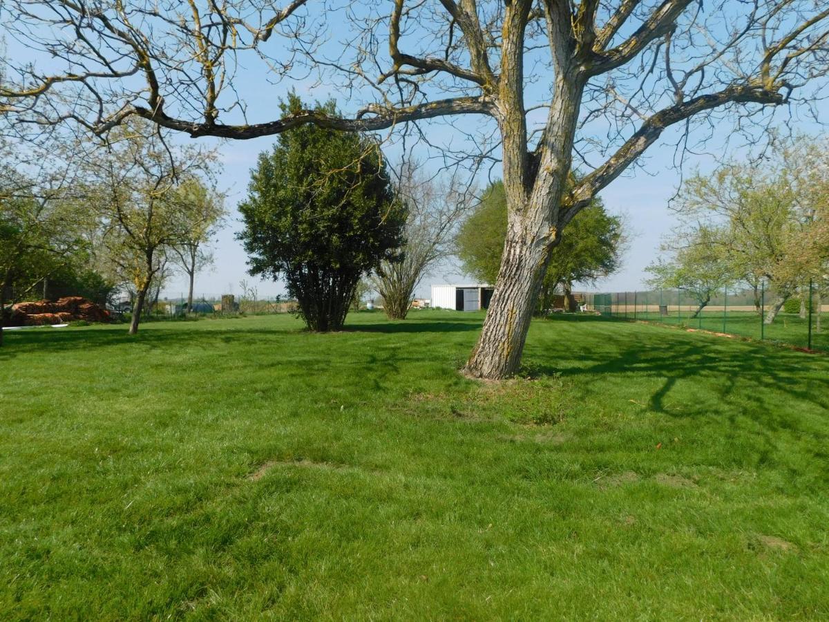 Cocooning Fontenay-sur-Eure Exterior foto